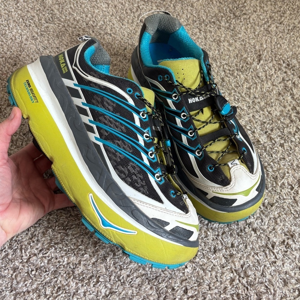 HOKA Mafate 3 trail running shoes in a lime/anthracite/white mens size 9